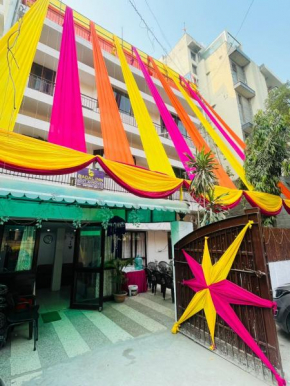Hotel Badals Nest - Safdarjung Enclave
